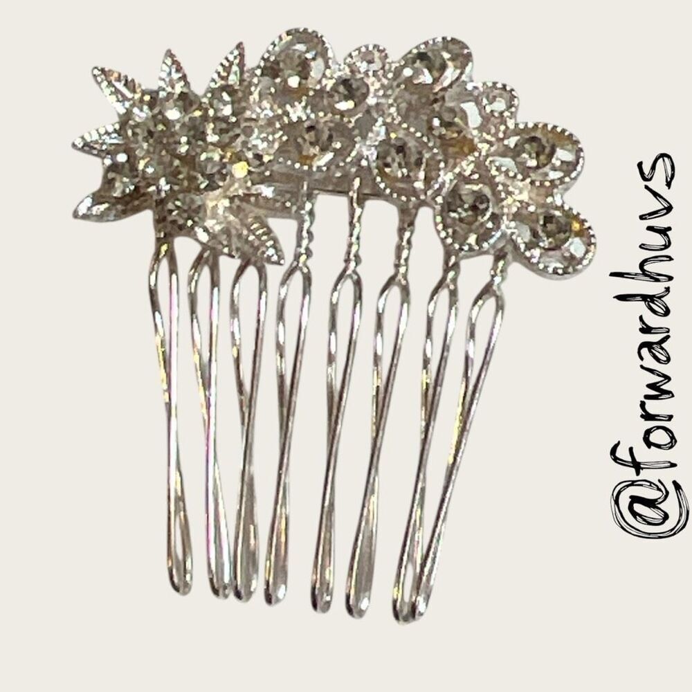 Bundle Sale 3 for $15 | Ornate Silver-Tone Rhinestone Hair Comb